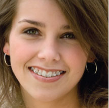 Invisible braces for teens are a clear braces alternative to clear aligners
